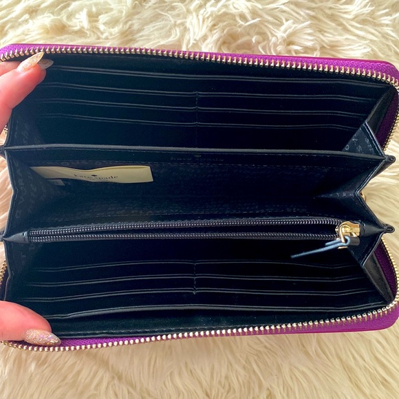 Kate Spade chrome wallet - Picture 3 of 3